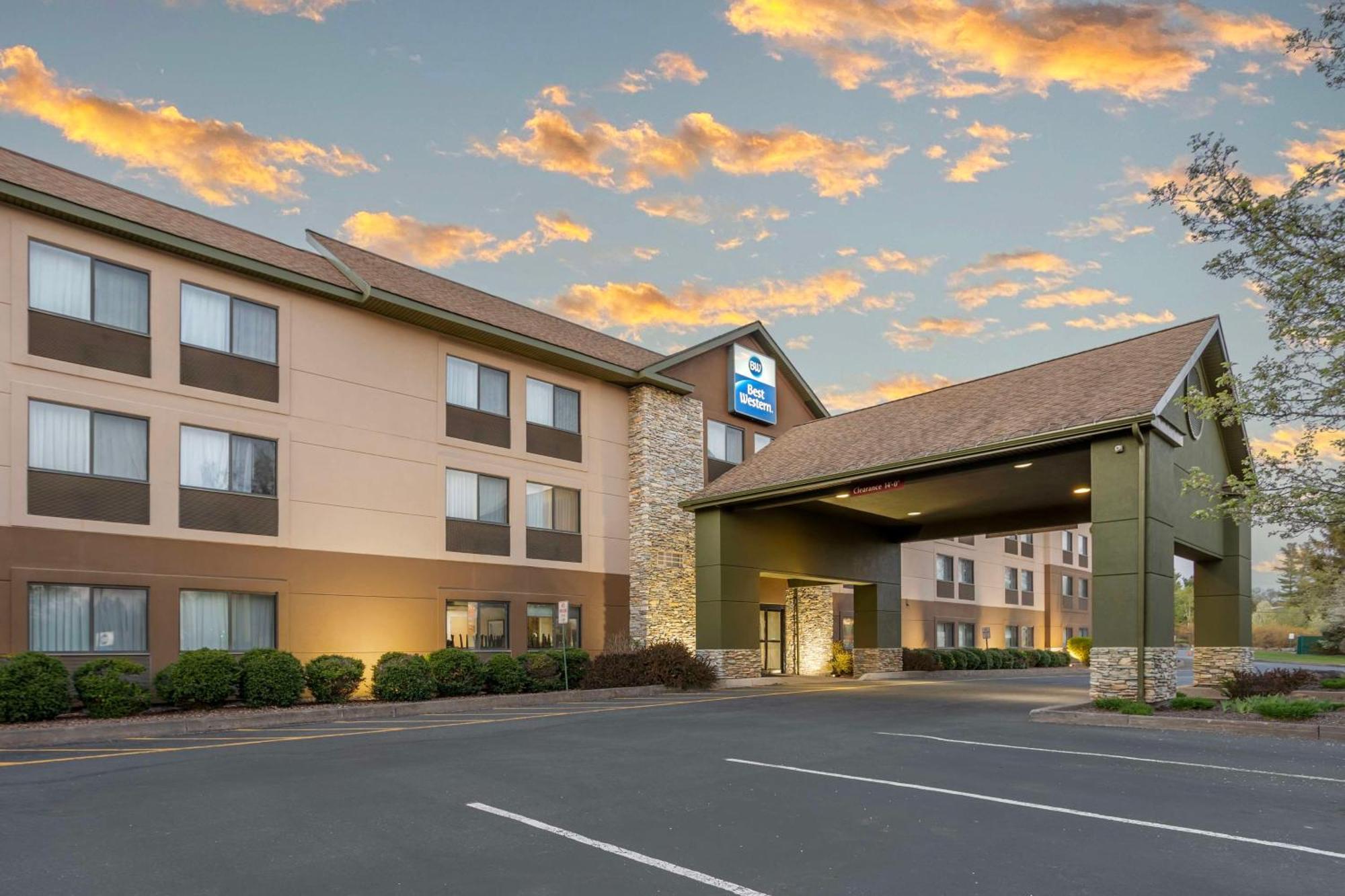 Best Western Inn At Blakeslee-Pocono Exteriér fotografie