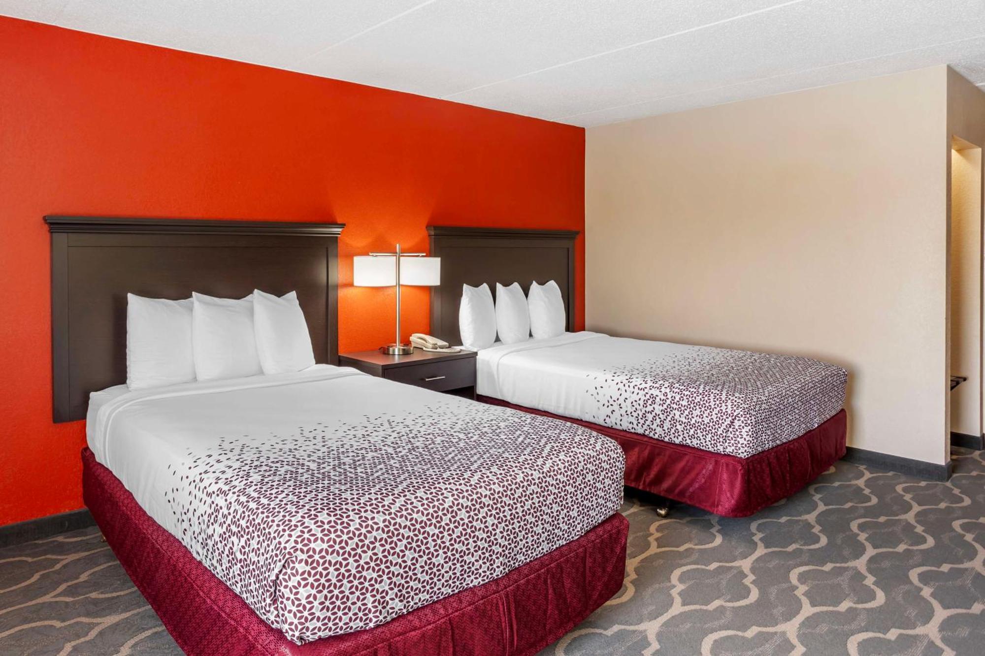 Best Western Inn At Blakeslee-Pocono Exteriér fotografie
